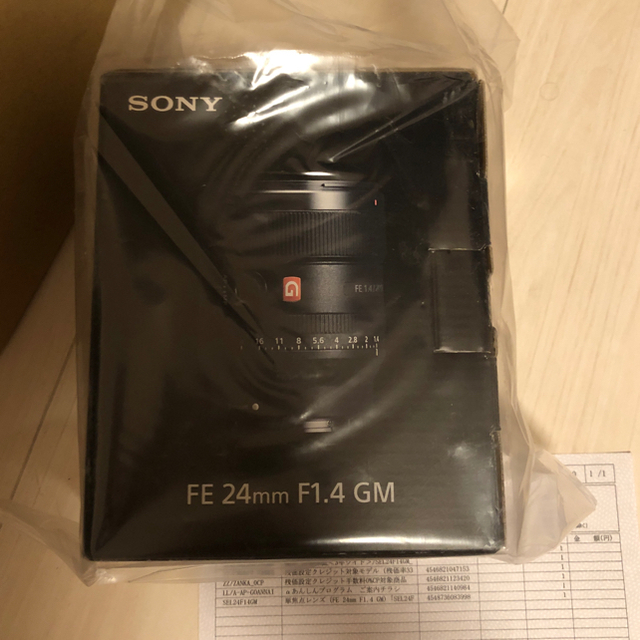 SONY(ソニー)のSONY FE24mmF1.4 GM SEL24F14GM 未使用新品 スマホ/家電/カメラのカメラ(レンズ(単焦点))の商品写真