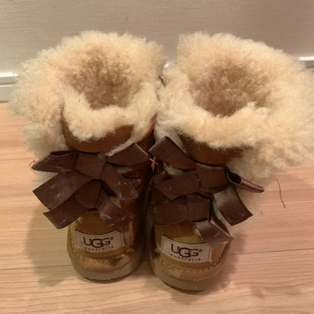 UGG(アグ)のUGG キッズ♡16センチ キッズ/ベビー/マタニティのキッズ靴/シューズ(15cm~)(ブーツ)の商品写真