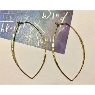 ザラ(ZARA)の変形フープピアス ゴールド(ピアス)