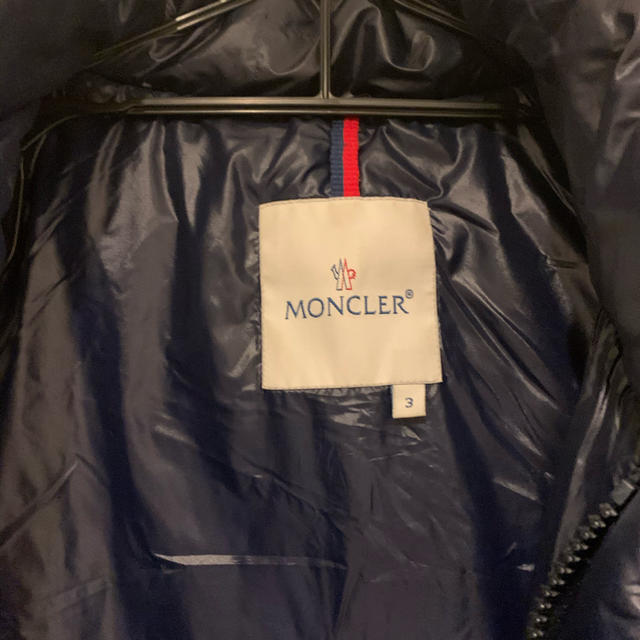 MONCLER(モンクレール)のモンクレールベスト メンズのジャケット/アウター(ダウンベスト)の商品写真