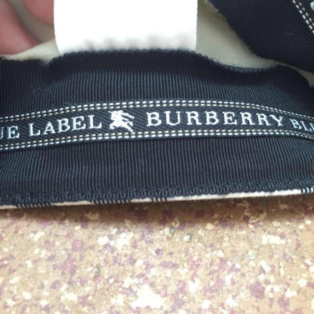 BURBERRY(バーバリー)のBurberry  チエック帽子 レディースの帽子(ハット)の商品写真