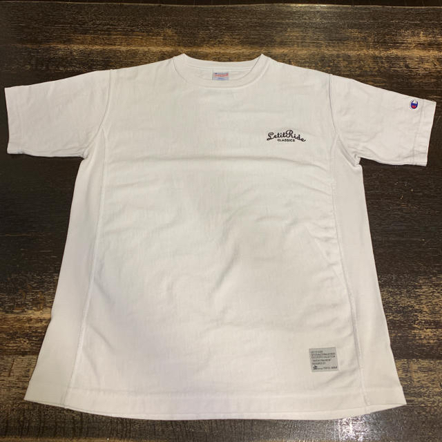 Champion(チャンピオン)のチャンピオン LetitRide 白 メンズのトップス(Tシャツ/カットソー(半袖/袖なし))の商品写真