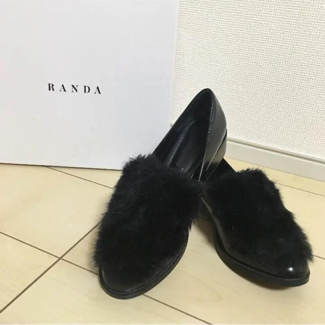 RANDA(ランダ)のランダ　ファーローファー レディースの靴/シューズ(ローファー/革靴)の商品写真