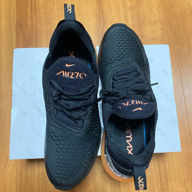 NIKE AIR MAX 270 スニーカー　ブラック