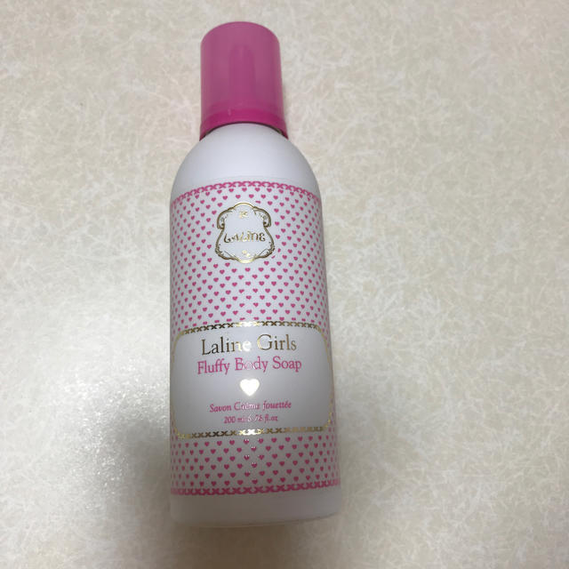 Laline(ラリン)のLaline Giirls Fluffy Body Soap コスメ/美容のボディケア(ボディソープ/石鹸)の商品写真