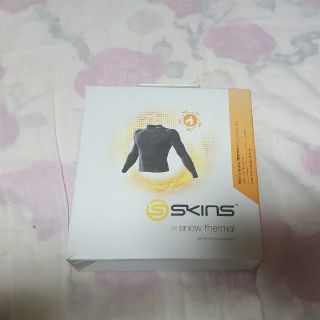 スキンズ(SKINS)のskins snow サーマル(トレーニング用品)