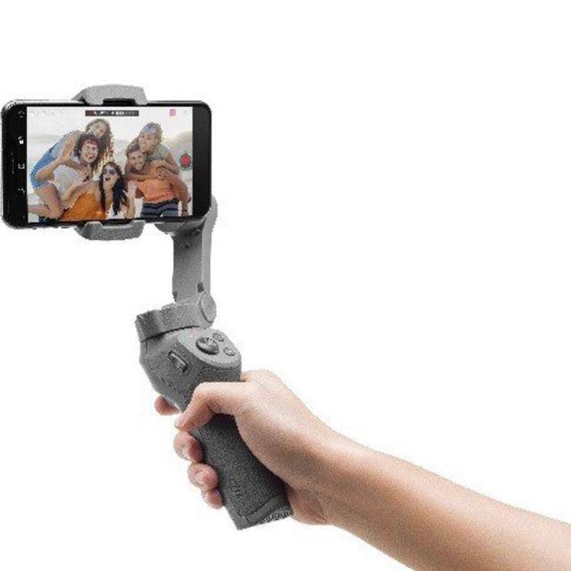 GoPro(ゴープロ)のDJI ジンバル Osmo Mobile 3 Combo オズモモバイル3コンボ スマホ/家電/カメラのカメラ(ビデオカメラ)の商品写真