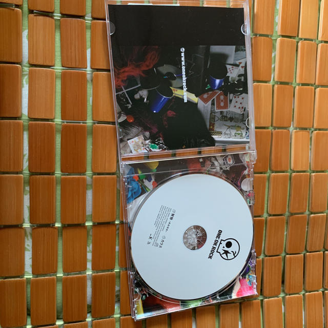ONE OK ROCK(ワンオクロック)の努努ーゆめゆめー エンタメ/ホビーのCD(ポップス/ロック(邦楽))の商品写真