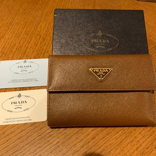 プラダ(PRADA)のウォレット(財布)