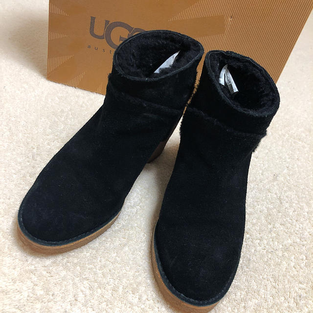 ショートブーツムートンアグugg7.5センチヒール