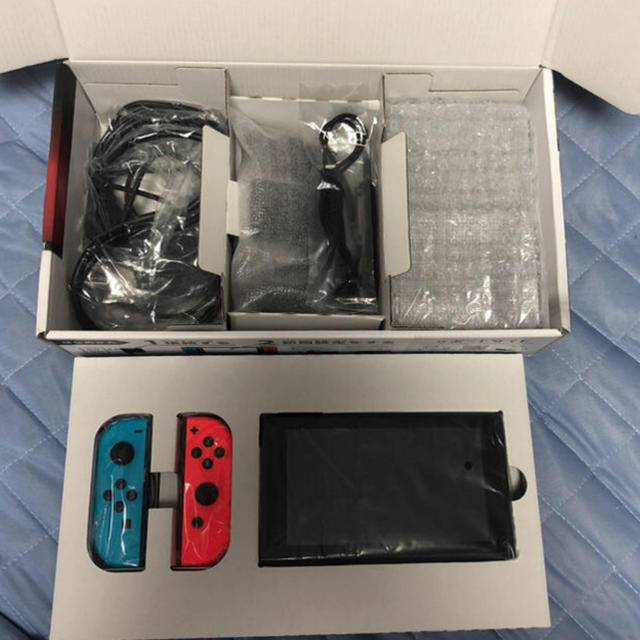 Nintendo Switch(ニンテンドースイッチ)のニンテンドースイッチ Nintendo Switch  エンタメ/ホビーのゲームソフト/ゲーム機本体(家庭用ゲーム機本体)の商品写真