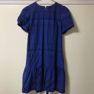 バーバリーブルーレーベル(BURBERRY BLUE LABEL)の【Burberryクレストブリッジ】膝丈ワンピース(ひざ丈ワンピース)