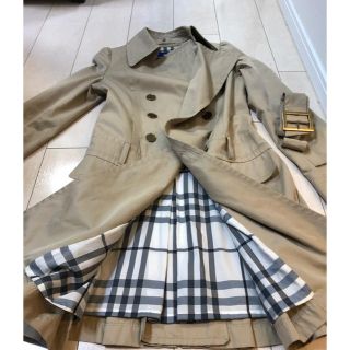 バーバリーブルーレーベル(BURBERRY BLUE LABEL)のバーバリートレンチコートベルト付き　　(トレンチコート)