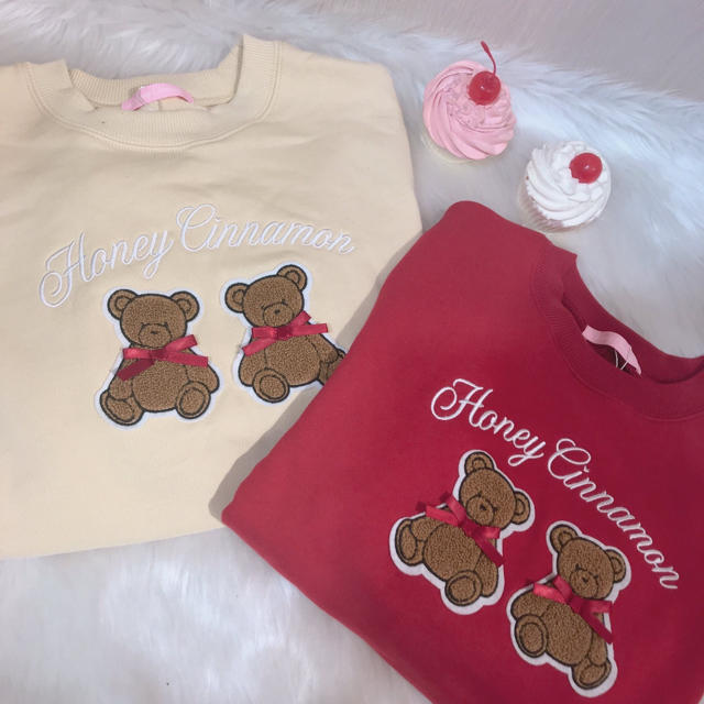 Honey Cinnamon(ハニーシナモン)のくま刺繍スウェット レディースのトップス(トレーナー/スウェット)の商品写真