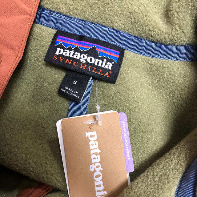 Ｓサイズpatagonia パタゴニア スナップT フリース SKAカーキ 新品