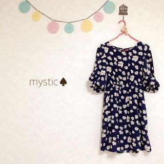 ミスティック(mystic)のmystic 花柄ふんわりワンピース(ひざ丈ワンピース)