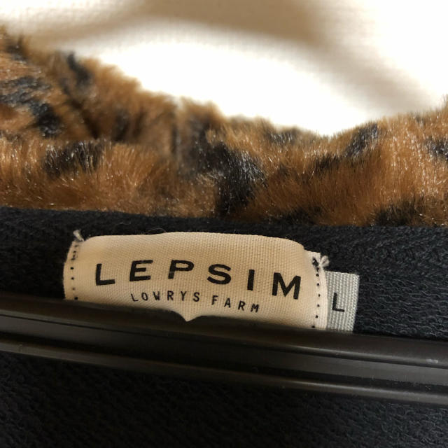 LEPSIM(レプシィム)の値下げ☆レプシィム☆Ｌ レディースのトップス(パーカー)の商品写真