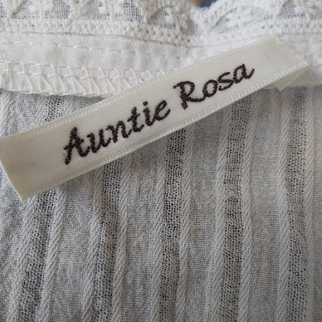 Auntie Rosa(アンティローザ)の専用です!!白ブラウス レディースのトップス(シャツ/ブラウス(長袖/七分))の商品写真