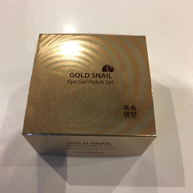 the saem(ザセム)のGOLD SNAIL アイジェルパック コスメ/美容のベースメイク/化粧品(その他)の商品写真