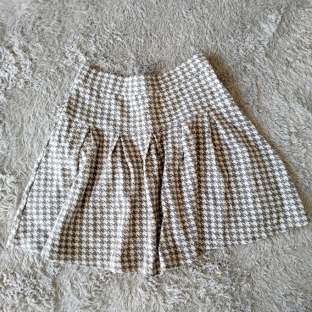 UNIQLO(ユニクロ)のsale♪145〜155cm☆スカート【UNIQLO】 キッズ/ベビー/マタニティのキッズ服女の子用(90cm~)(パンツ/スパッツ)の商品写真