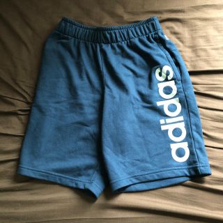 アディダス(adidas)のアディダス　　ショートパンツ(ショートパンツ)