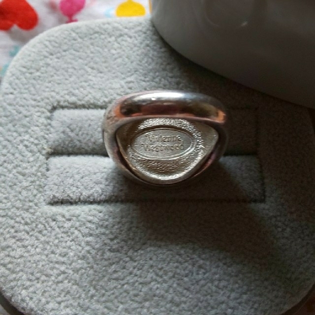 Vivienne Westwood(ヴィヴィアンウエストウッド)のviviennewestwood エナメルボタンリング レディースのアクセサリー(リング(指輪))の商品写真