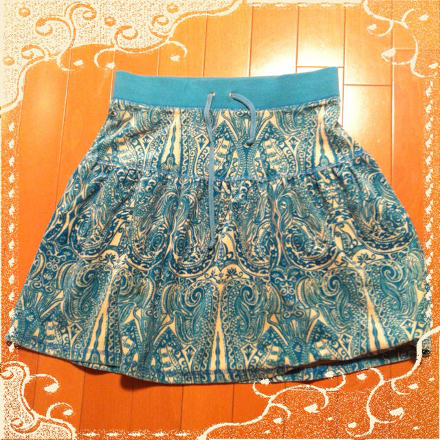 Juicy Couture(ジューシークチュール)のJuicy couture スカート レディースのスカート(ひざ丈スカート)の商品写真