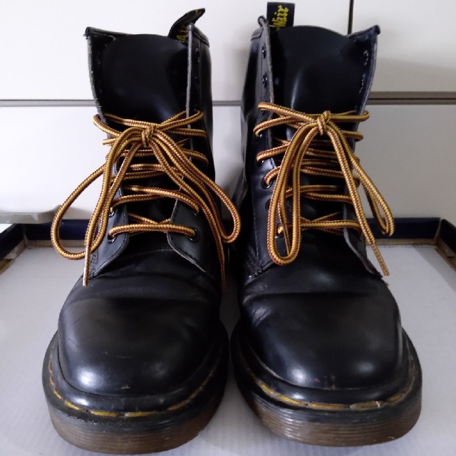 Dr.Martens(ドクターマーチン)のNAOさま専用ドクターマーチン8ホール　イングランド製　約23センチ レディースの靴/シューズ(ブーツ)の商品写真