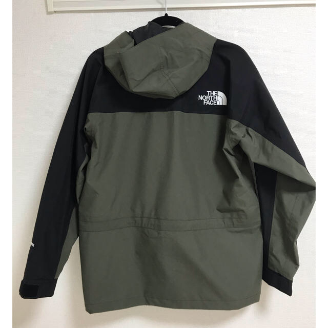 THE NORTH FACE(ザノースフェイス)のノースフェイス　マウンテンライトジャケット　Mサイズ新品未使用品 メンズのジャケット/アウター(マウンテンパーカー)の商品写真