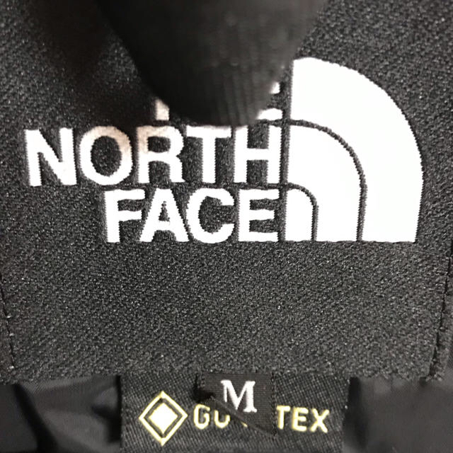 THE NORTH FACE(ザノースフェイス)のノースフェイス　マウンテンライトジャケット　Mサイズ新品未使用品 メンズのジャケット/アウター(マウンテンパーカー)の商品写真