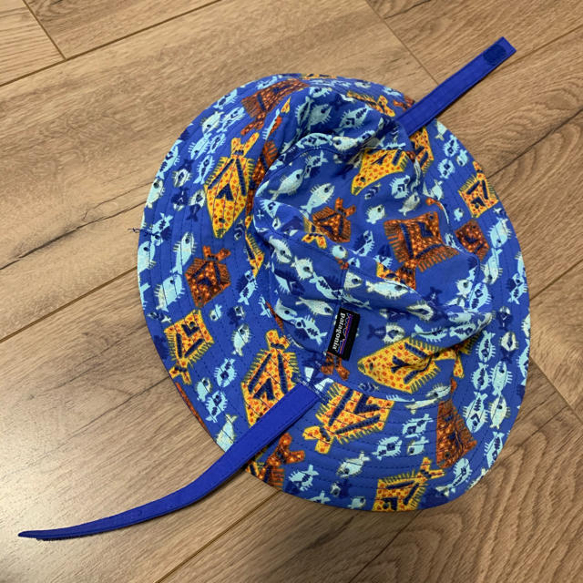 patagonia(パタゴニア)のPatagonia BABY SUN BUCKET HAT / dogfish キッズ/ベビー/マタニティのこども用ファッション小物(帽子)の商品写真