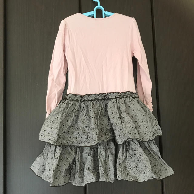 TOCCA(トッカ)のうさぎさま専用 TOCCA 110 フロッキープリントワンピース キッズ/ベビー/マタニティのキッズ服女の子用(90cm~)(ワンピース)の商品写真