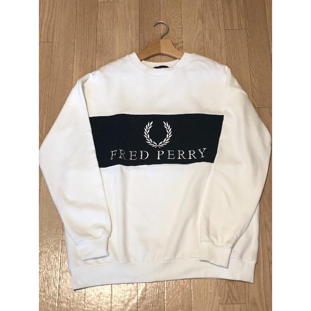 FRED PERRY × BEAMS/90sロゴ切替クルースウェット