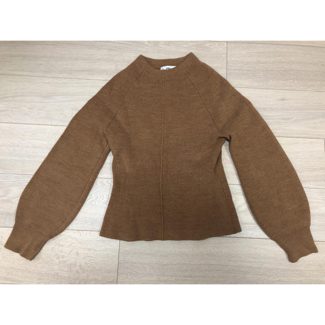 ZARA(ザラ)のZARA ブラウンニット レディースのトップス(ニット/セーター)の商品写真