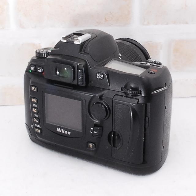 ☆ 初心者さんにおすすめ♪ Nikon D70 一眼レフデビューの決定版!☆ ☆ 初心者さんにおすすめ♪ Nikon D70 一眼レフデビューの決定版!☆