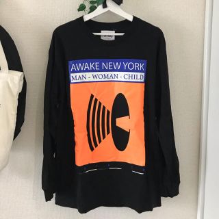 アウェイク(AWAKE)の美品　AWAKE NY 長袖Tシャツ ロングTシャツ L supreme(Tシャツ/カットソー(七分/長袖))