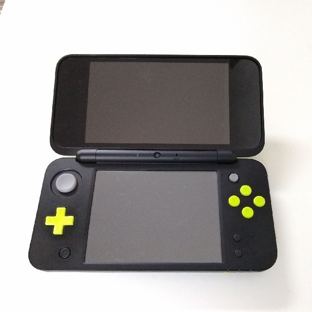 Newニンテンドー2DS LL ブラック×ライム