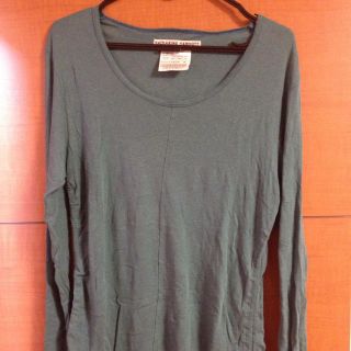 KATHARINE HAMNETT(Tシャツ/カットソー(七分/長袖))のフリマ KATHARINE HAMNETT(Tシャツ/カットソー(七分/長袖))のフリマ