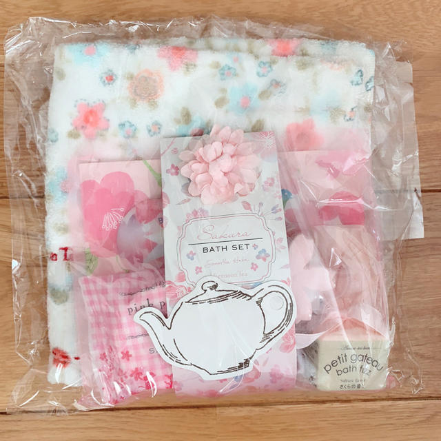 AfternoonTea(アフタヌーンティー)の最終値下げ！！！《AfternoonTea》バスセット コスメ/美容のボディケア(バスグッズ)の商品写真