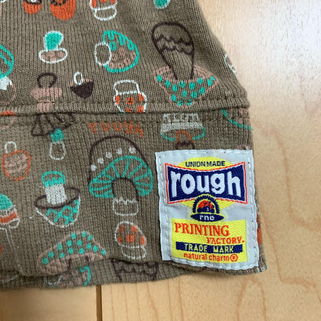 rough(ラフ)のrough 長袖プリントカットソー レディースのトップス(Tシャツ(長袖/七分))の商品写真