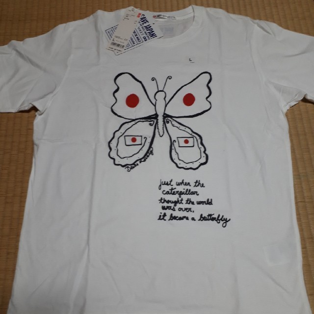 UNIQLO(ユニクロ)のUT　Tシャツ メンズのトップス(Tシャツ/カットソー(半袖/袖なし))の商品写真