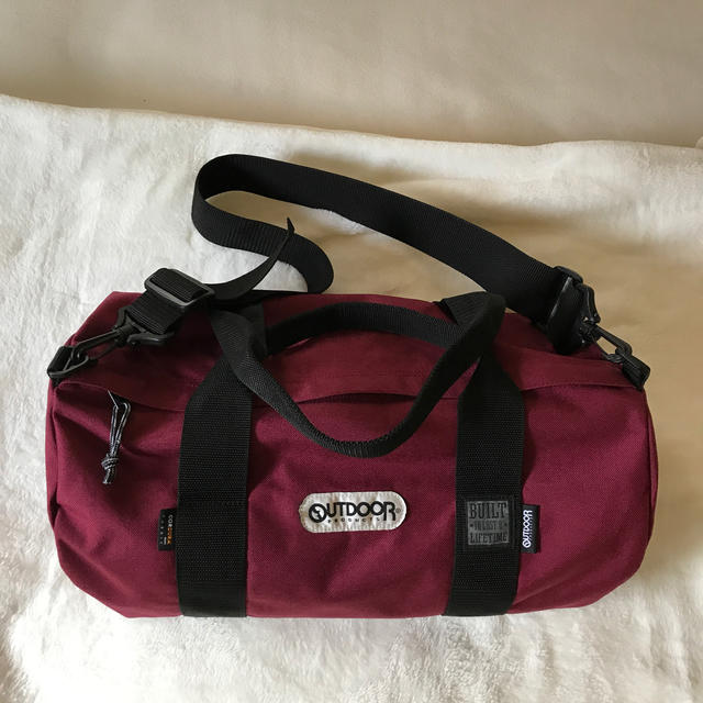OUTDOOR(アウトドア)の ショルダーバッグ メンズのバッグ(ショルダーバッグ)の商品写真