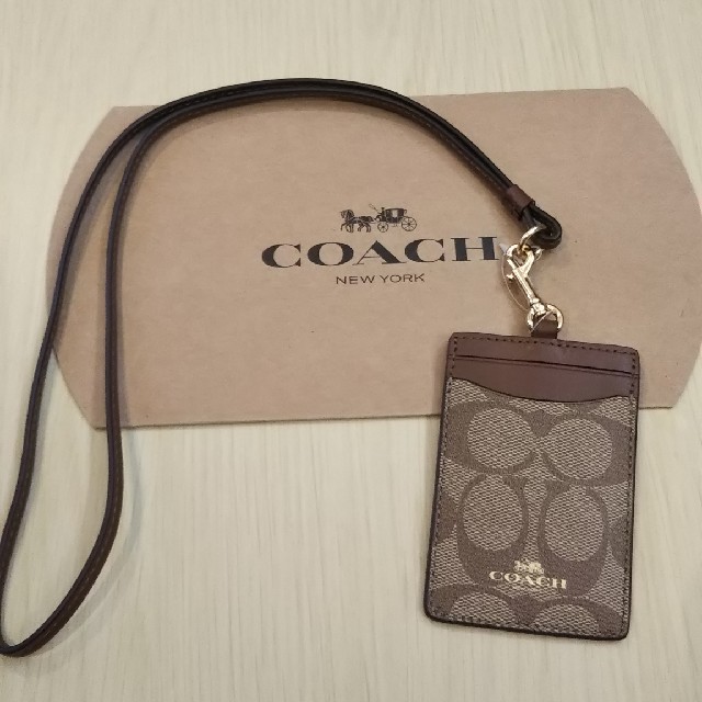 COACH(コーチ)の［新品］COACH★パスケース レディースのファッション小物(名刺入れ/定期入れ)の商品写真