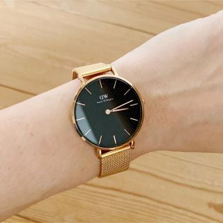 ダニエルウェリントン(Daniel Wellington)の【限定お値下げ】Daniel Wellington ブラックフェイス(腕時計)