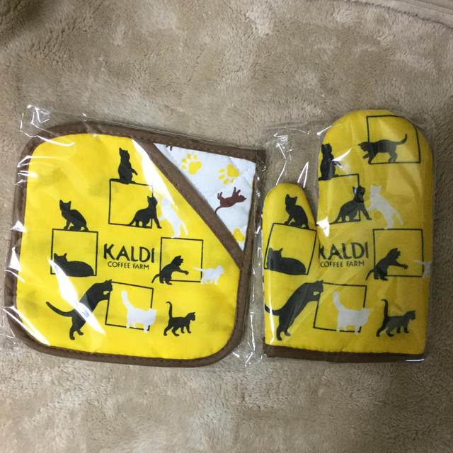 KALDI(カルディ)のカルディコーヒー ねこの日バッグ 食品/飲料/酒の飲料(コーヒー)の商品写真