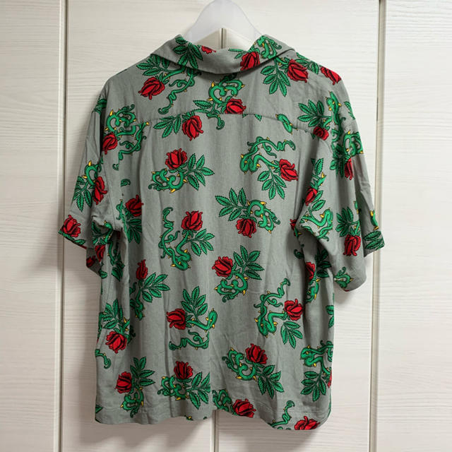 UNUSED(アンユーズド)のUNUSED Rose Pattern Short Sleeve Shirt メンズのトップス(シャツ)の商品写真