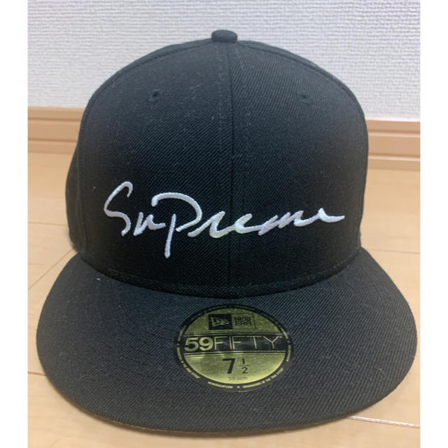 Supreme(シュプリーム)の【今日まで】supreme classic New Era cap メンズの帽子(キャップ)の商品写真