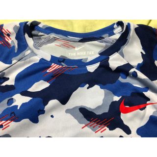 ナイキ(NIKE)の体が大きな方に★新品★NIKE ナイキDRI-FIT Tシャツ（ＸＬ）カモフラ柄(Tシャツ/カットソー(半袖/袖なし))