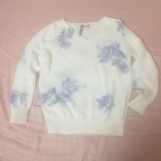 アプワイザーリッシェ(Apuweiser-riche)の14AW♡フラワープリントプルオーバー(ニット/セーター)