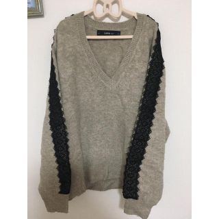 ザラ(ZARA)のVネックニット ZARA(ザラ)(ニット/セーター)